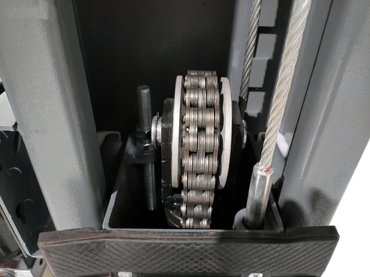 Capacité de levage de 4000 kg Ascenseur hydraulique à double cylindre YH-B4000 pour l'entretien des voitures