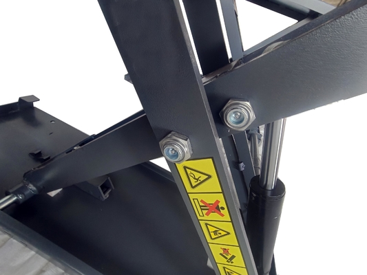 2.2kw de puissance moteur élévateur à ciseaux de voiture de taille moyenne 3,5 tonnes élévateur électrique portable à profil bas
