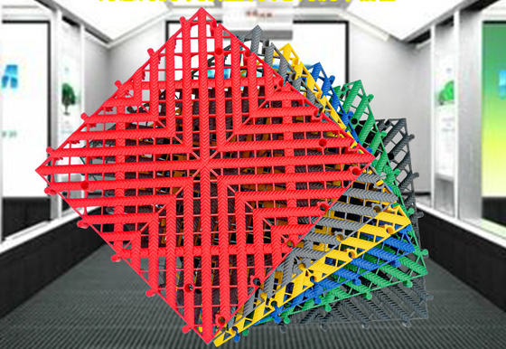 La grille de sol en grille de PP est le choix idéal pour les carreaux de sol de garage en plastique
