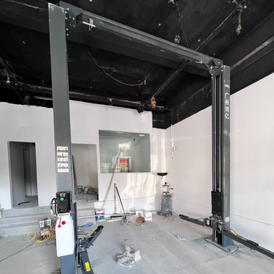 L'emballage en douceur facilité avec une capacité de levage de 4000 kg.
