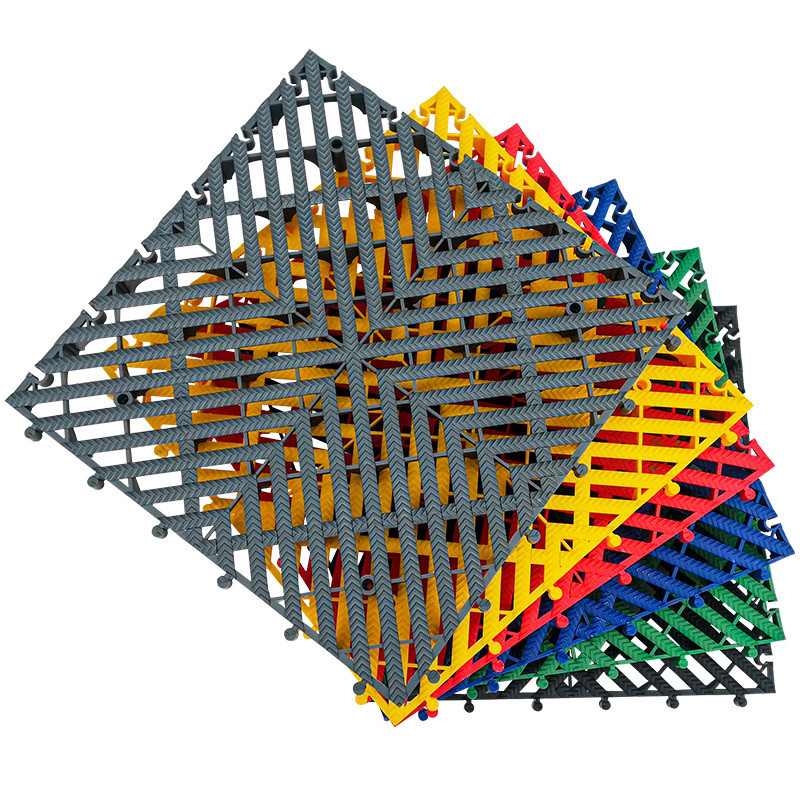 Carreaux de sol en plastique polyvalents et faciles à installer pour les lave-autos